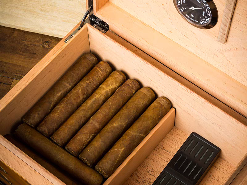 Cigar Box Manufacturers